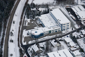 Ittersbach, Industriegebiet im Ortsteil Im Stockmädle in Karlsbad im Bundesland Baden-Württemberg, Deutschland aus der Drohnenperspektive