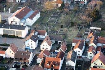 Mundohalle, Feuerwehr, Sporthalle in Minfeld im Bundesland Rheinland-Pfalz, Deutschland aus der Luft