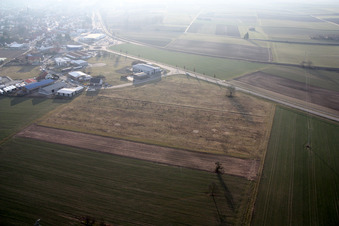 Luftaufnahme von Gewerbegebiet Nordring in Rülzheim im Bundesland Rheinland-Pfalz, Deutschland