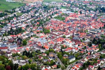 Stadt von Süden in Bad Bergzabern im Bundesland Rheinland-Pfalz, Deutschland