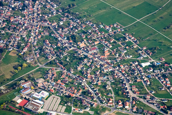 Conweiler von Nordwesten in Straubenhardt im Bundesland Baden-Württemberg, Deutschland