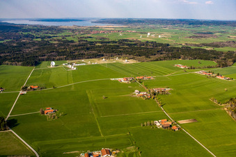 Luftaufnahme von Erdfunkstelle Raisting und Deutsches Zentrum für Luft- und Raumfahrt (DLR) Weilheim in Wielenbach im Bundesland Bayern, Deutschland