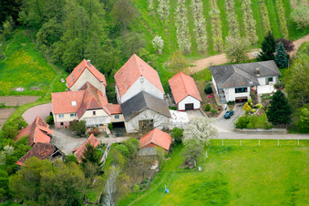 Mühle Am Erlenbach in Winden im Bundesland Rheinland-Pfalz, Deutschland von oben