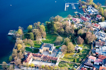 Schloss Tutzing am Ufer des Starnbergersee im Bundesland Bayern, Deutschland