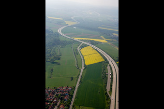 Neuleiningen im Bundesland Rheinland-Pfalz, Deutschland von oben