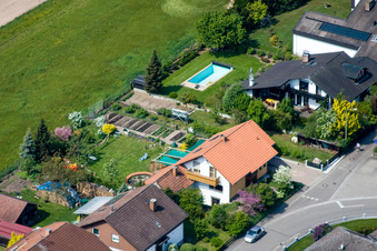 Berg im Bundesland Rheinland-Pfalz, Deutschland von oben gesehen