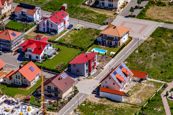 Drohnenbild von Am Höhenweg in Kandel im Bundesland Rheinland-Pfalz, Deutschland