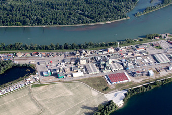 Luftaufnahme von Lauterbourg, Rohm & Haas im Bundesland Bas-Rhin, Frankreich