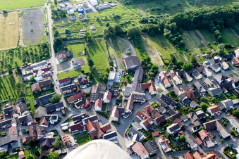 Mattenstr im Ortsteil Urloffen in Appenweier im Bundesland Baden-Württemberg, Deutschland