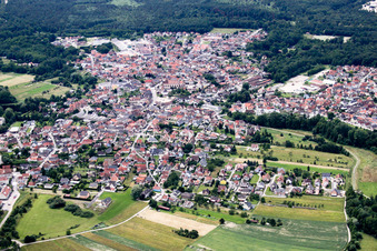 Luftaufnahme von Soufflenheim (Elsass) im Bundesland Bas-Rhin, Frankreich