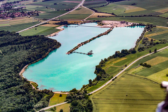 Schrägluftbild von Soufflenheim (Elsass) im Bundesland Bas-Rhin, Frankreich