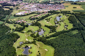 Luftbild von Soufflenheim (Elsass), Golfplatz im Bundesland Bas-Rhin, Frankreich