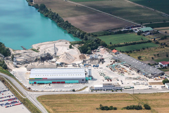Luftaufnahme von Heidelberger Sand und Kies GmbH - Kieswerk Waghäusel im Ortsteil Wiesental im Bundesland Baden-Württemberg, Deutschland