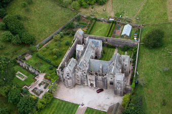 Drohnenbild von Marldon im Bundesland England, Großbritanien