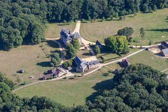 Lavaré im Bundesland Sarthe, Frankreich aus der Luft
