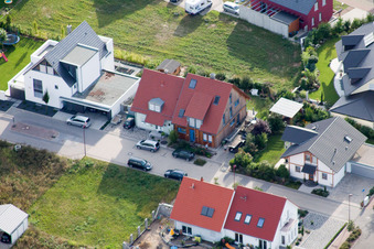 Luftbild von Albert-Schweitzer-Straße in Rheinzabern im Bundesland Rheinland-Pfalz, Deutschland