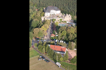 Altleiningen im Bundesland Rheinland-Pfalz, Deutschland aus der Luft betrachtet