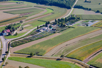 Gartenzeiten Schwarz im Ortsteil Bodersweier in Kehl im Bundesland Baden-Württemberg, Deutschland
