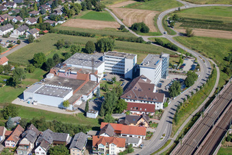 Urloffen, Klocke Pharma GmbH in Appenweier im Bundesland Baden-Württemberg, Deutschland aus der Luft betrachtet