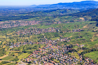 Zwischen Ortenberg und Fessenbach im Ortsteil Käfersberg im Bundesland Baden-Württemberg, Deutschland