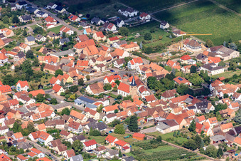 Weinstr in Oberotterbach im Bundesland Rheinland-Pfalz, Deutschland