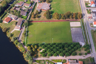 Luftbild von Sportplätze in Leimersheim im Bundesland Rheinland-Pfalz, Deutschland