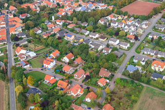 Albert-Schweitzer-Straße in Eppelsheim im Bundesland Rheinland-Pfalz, Deutschland