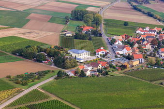 Donnersbergstr in Hangen-Weisheim im Bundesland Rheinland-Pfalz, Deutschland