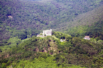 Luftbild von Hambacher Schloss im Ortsteil Hambach an der Weinstraße in Neustadt an der Weinstraße im Bundesland Rheinland-Pfalz, Deutschland