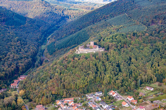 Ruine Landeck in Klingenmünster im Bundesland Rheinland-Pfalz, Deutschland