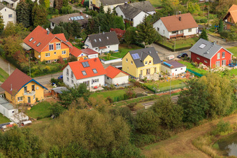 Luftbild von Bahnhof, Vogesenstr in Kapsweyer im Bundesland Rheinland-Pfalz, Deutschland