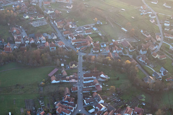 Scheibenhard im Bundesland Bas-Rhin, Frankreich aus der Luft