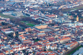 Residenzschloss von Südosten in Rastatt im Bundesland Baden-Württemberg, Deutschland