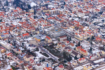 Gartenstraße Im Winter bei Schnee in Kandel im Bundesland Rheinland-Pfalz, Deutschland