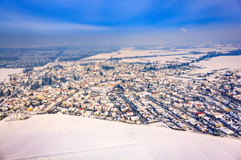 Luftbild von Ortsansicht aus Süden im Winter bei Schnee in Rheinzabern im Bundesland Rheinland-Pfalz, Deutschland