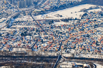 Altwörth von Osten im Winter bei Schnee in Wörth am Rhein im Bundesland Rheinland-Pfalz, Deutschland