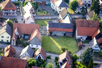 Forstfeld (Elsass) im Bundesland Bas-Rhin, Frankreich von oben