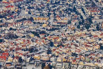 Innenstadt im Winter bei Schnee in Jockgrim im Bundesland Rheinland-Pfalz, Deutschland