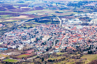 Nußloch von Osten im Bundesland Baden-Württemberg, Deutschland