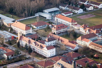 Luftaufnahme von Stift, Jakob-Reeb-Schule‎  Jugendwerk St. Josef‎ in Landau in der Pfalz im Bundesland Rheinland-Pfalz, Deutschland