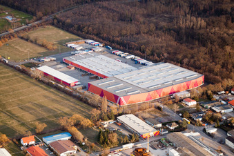 HORNBACH Logistikzentrum Essingen I im Industriegebiet BORNHEIM im Ortsteil Dreihof im Bundesland Rheinland-Pfalz, Deutschland