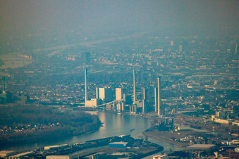 Großkraftwerk mit Neubau Block 6 im Ortsteil Neckarau in Mannheim im Bundesland Baden-Württemberg, Deutschland