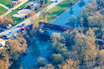 Altrheinbrücke Ketsch zur Rheininsel im Bundesland Baden-Württemberg, Deutschland