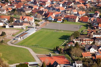 Mothern (Elsass) im Bundesland Bas-Rhin, Frankreich von oben