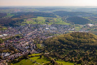 Luftbild von Pfinztal-Berghausen von Süden im Bundesland Baden-Württemberg, Deutschland