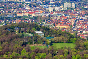 Sportschule Schöneck im Ortsteil Durlach in Karlsruhe im Bundesland Baden-Württemberg, Deutschland