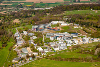 Luftbild von Pfinztal, Fraunhofer-Institut für Chemische Technologie (ICT) im Ortsteil Berghausen im Bundesland Baden-Württemberg, Deutschland