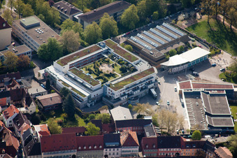 Gewerbegebiet und Firmenansiedlung im Ortsteil Durlach in Karlsruhe im Bundesland Baden-Württemberg, Deutschland