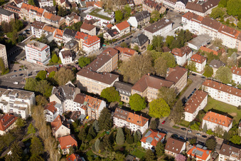 Schrägluftbild von Durlach, Markgrafen-Gymnasium in Karlsruhe im Bundesland Baden-Württemberg, Deutschland