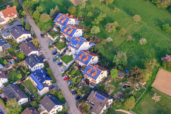 Wingertgasse im Ortsteil Grünwettersbach in Karlsruhe im Bundesland Baden-Württemberg, Deutschland